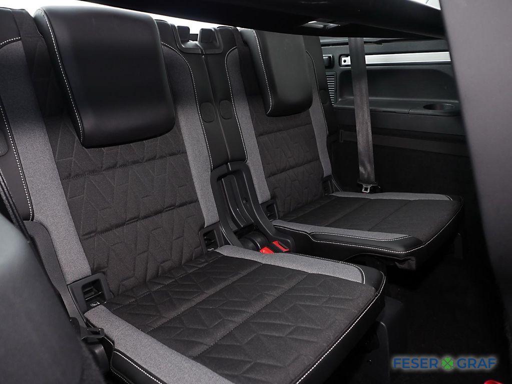 Volkswagen Touran 2025