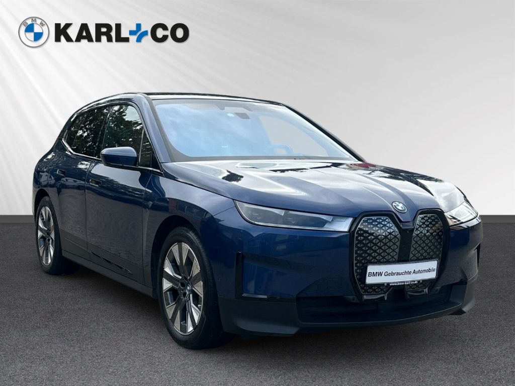 BMW iX 2022