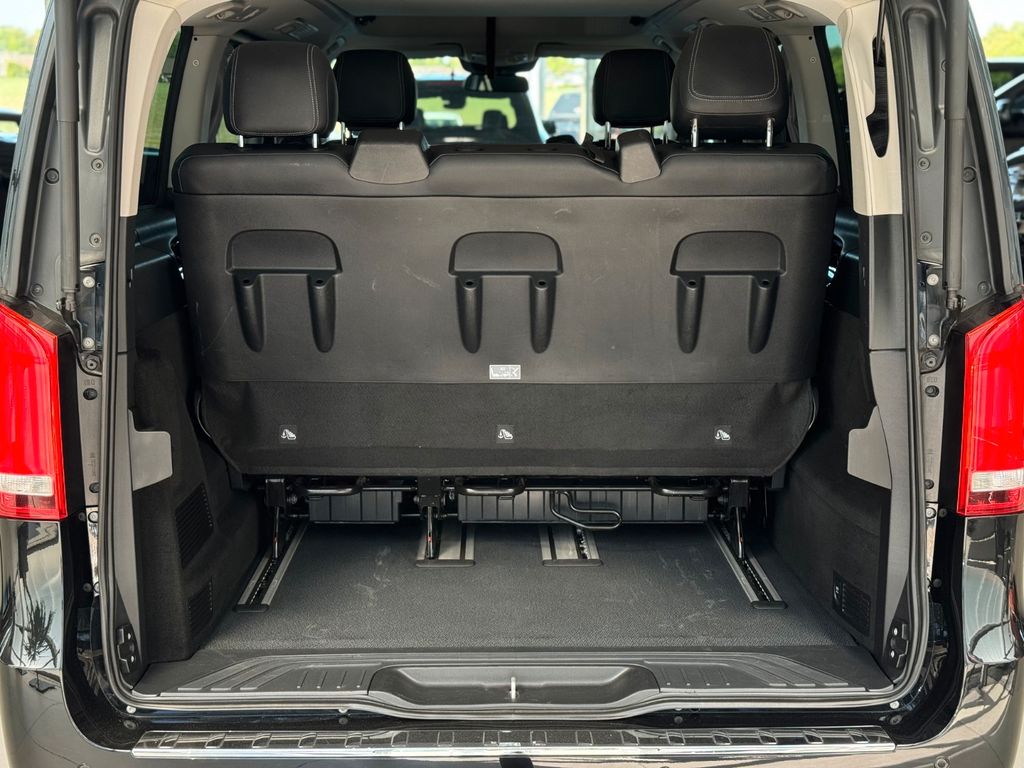 Mercedes-Benz 220 2018