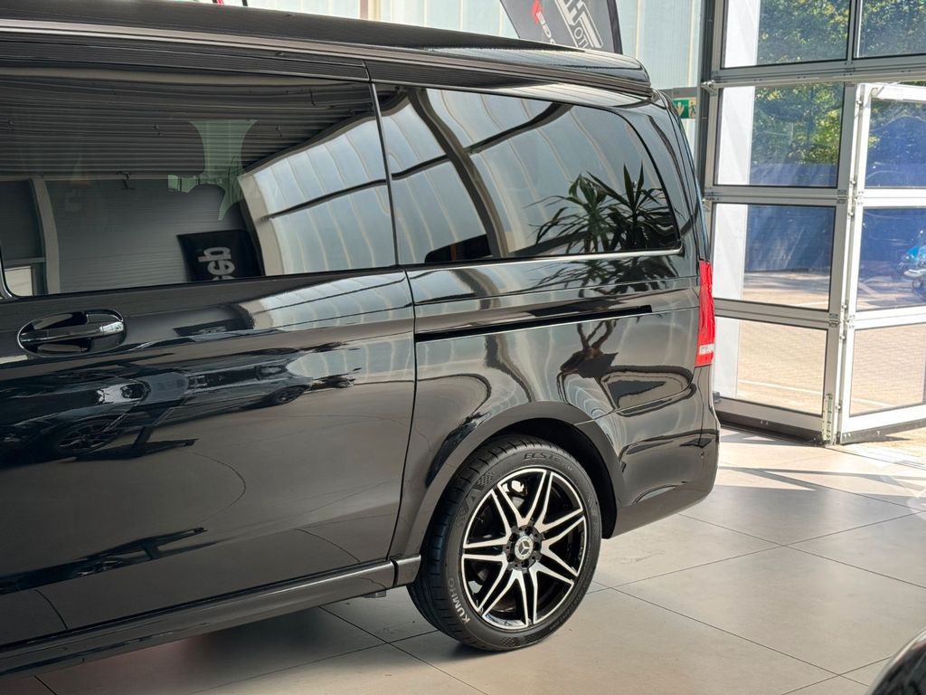 Mercedes-Benz 220 2018