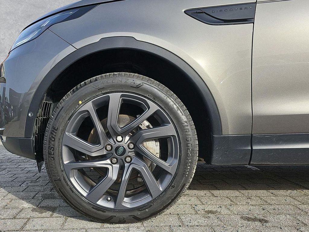 Land Rover Discovery 2020