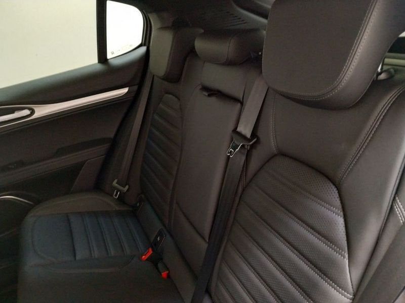 Alfa Romeo Stelvio 2022