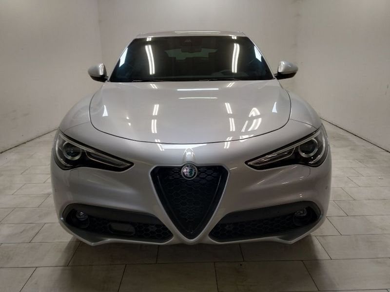 Alfa Romeo Stelvio 2022