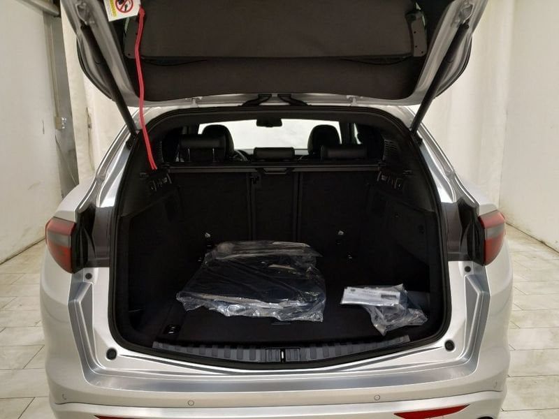 Alfa Romeo Stelvio 2022