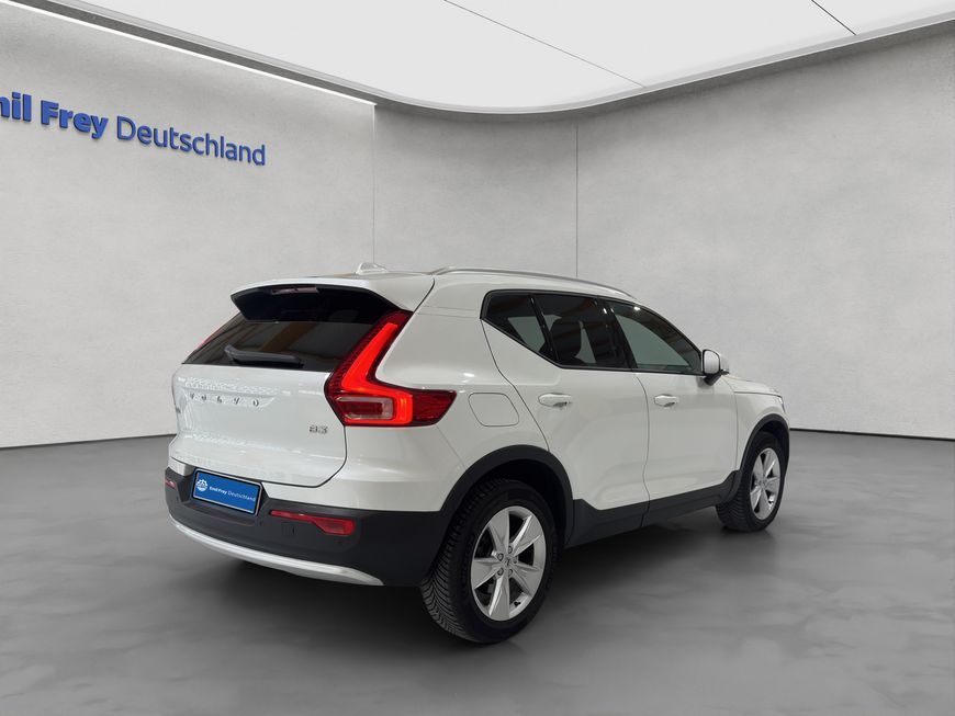 Volvo XC40 2024