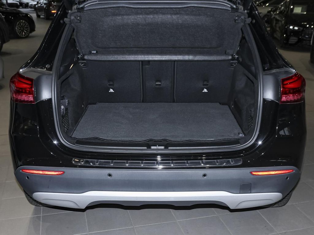 Mercedes-Benz GLA 200 2024