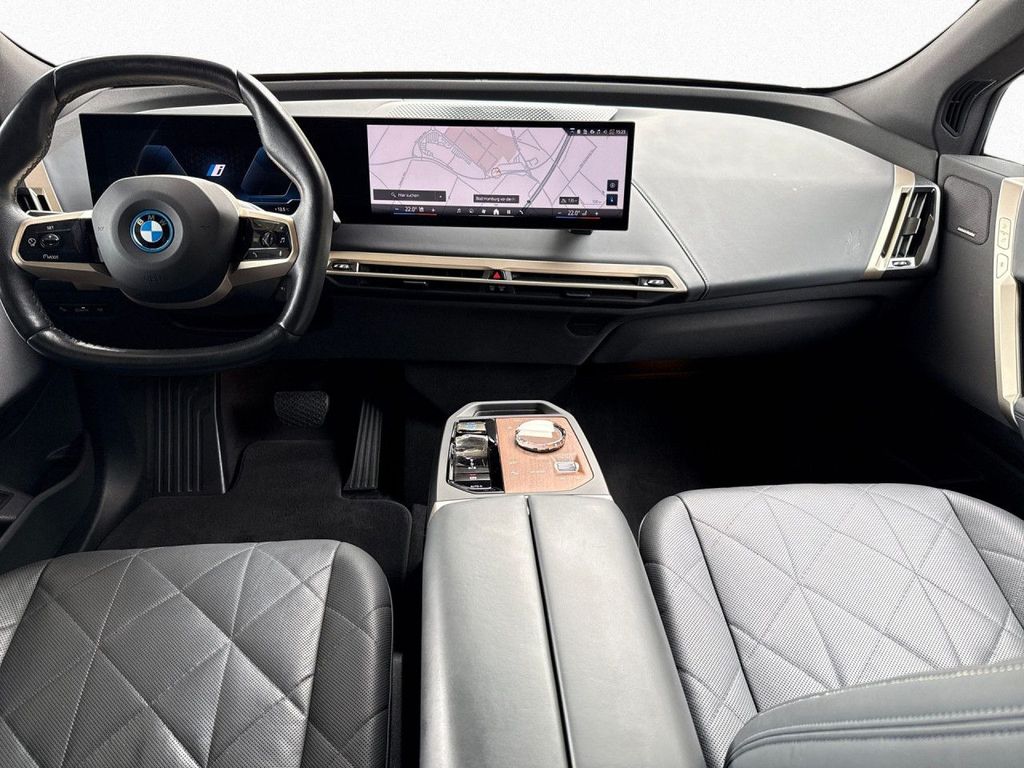 BMW iX 2023