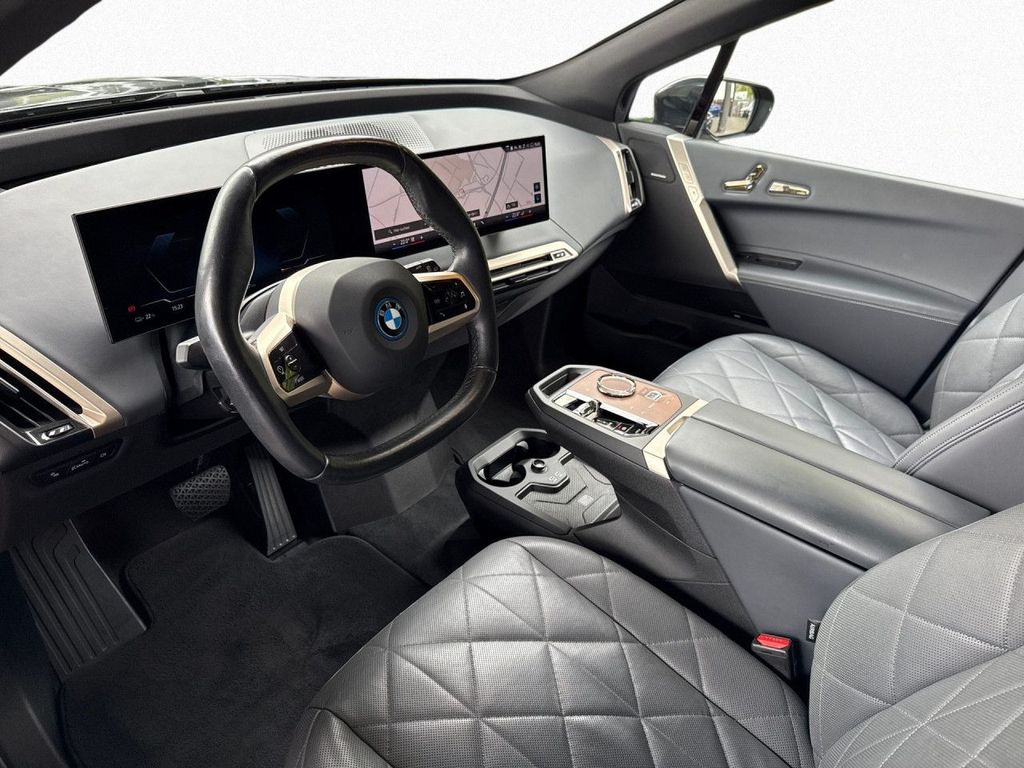 BMW iX 2023