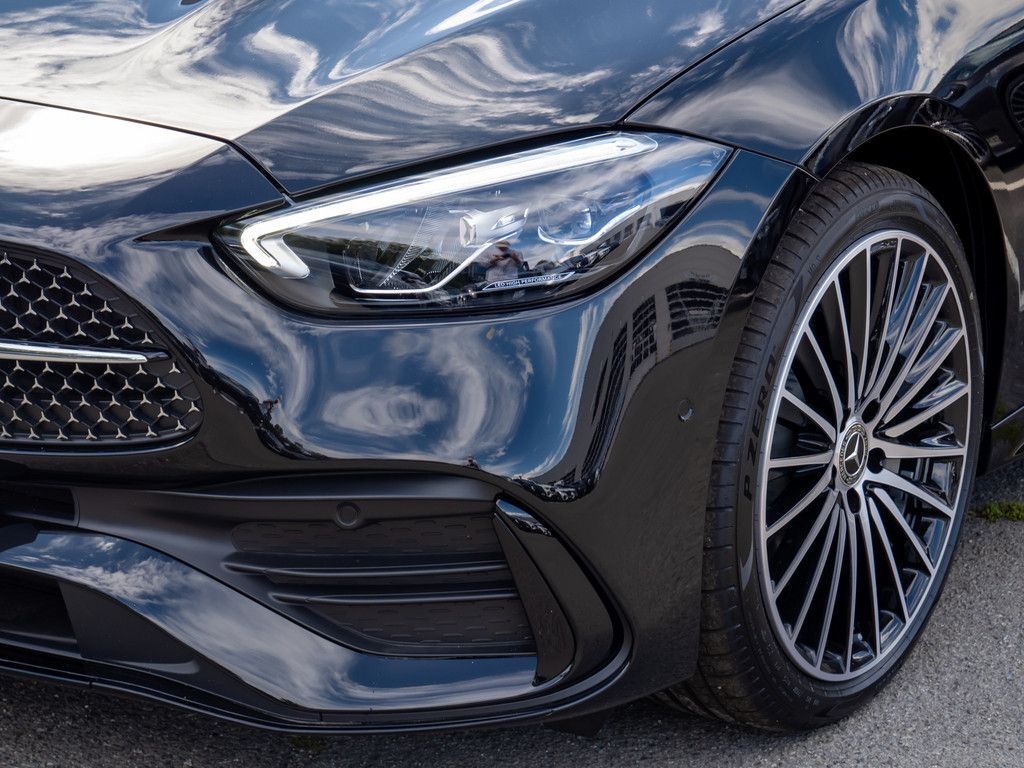 Mercedes-Benz C 220 2025