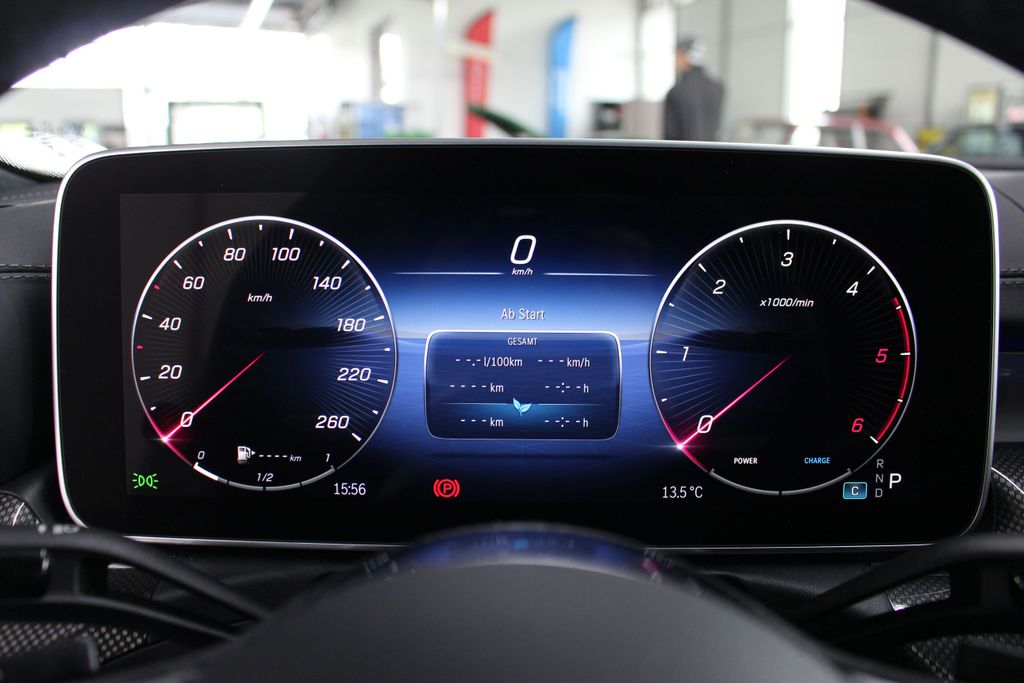 Mercedes-Benz C 220 2025