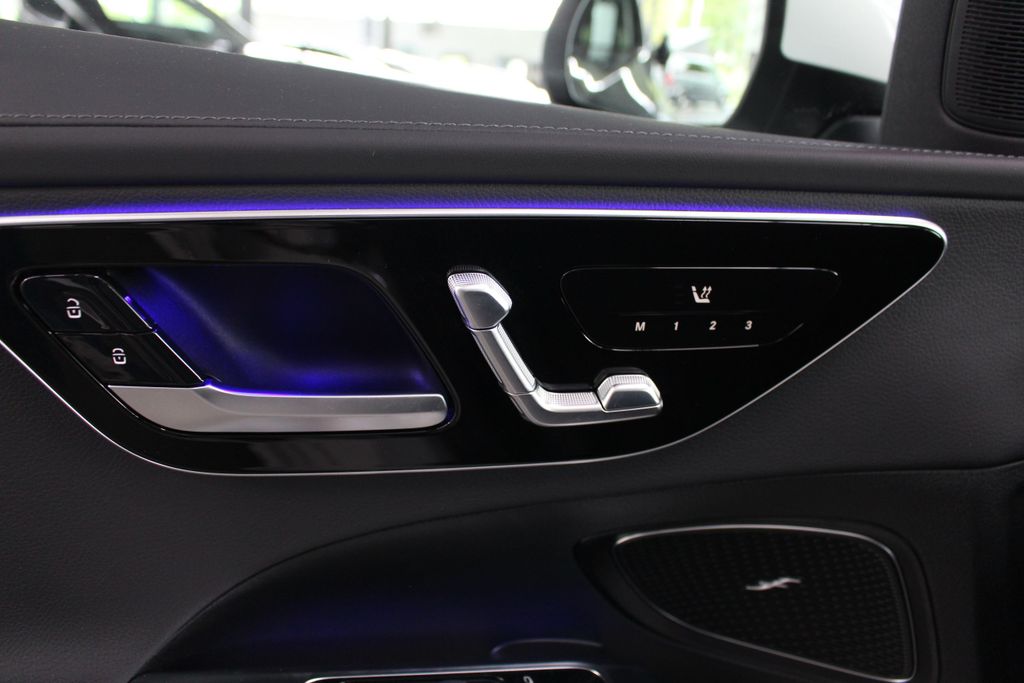 Mercedes-Benz C 220 2025