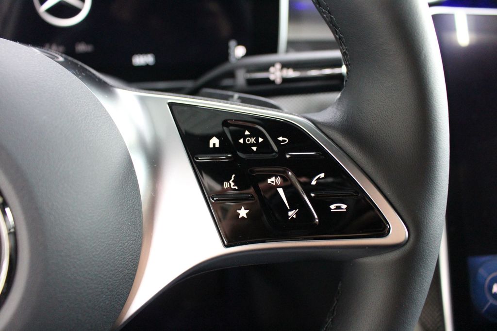 Mercedes-Benz C 220 2025