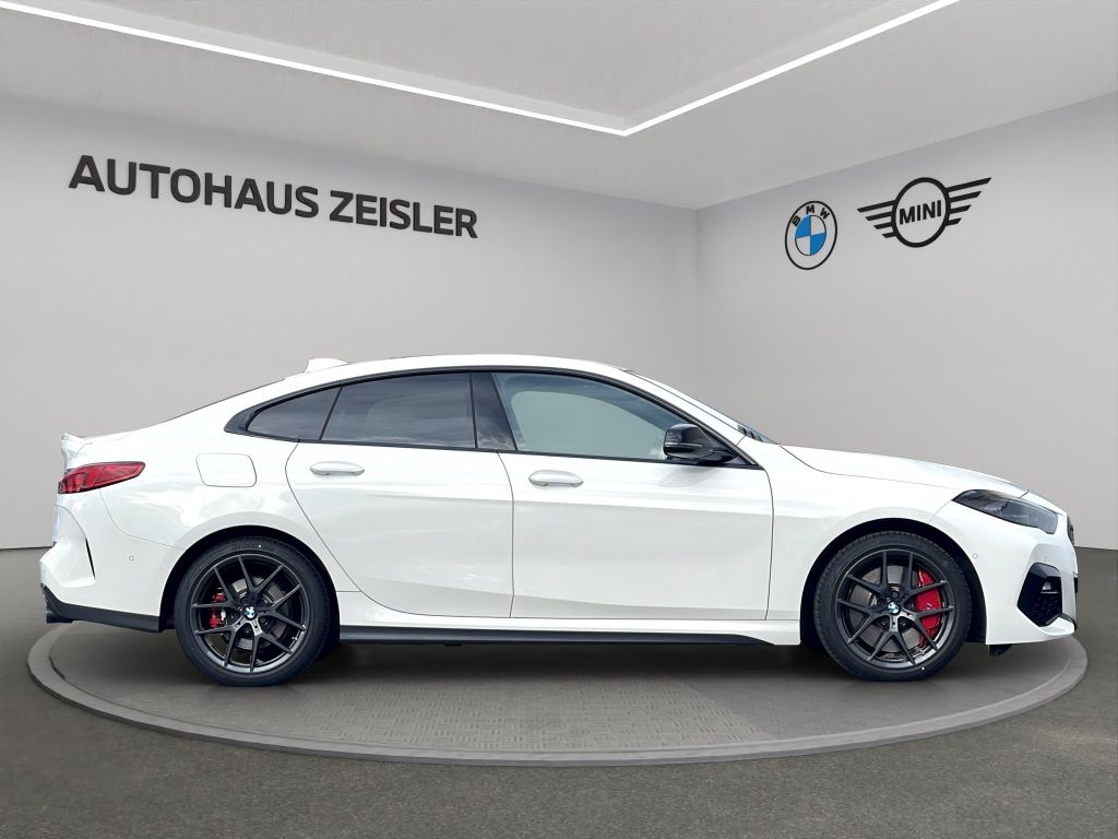 BMW 220 Gran Coupé 2024