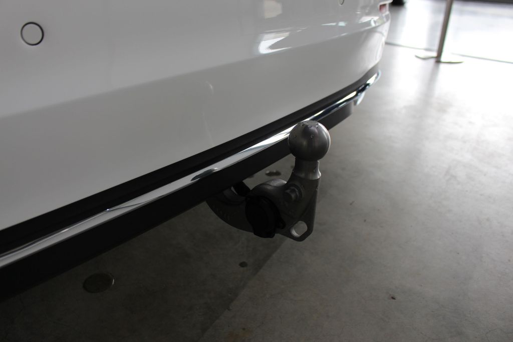 Mercedes-Benz C 220 2025