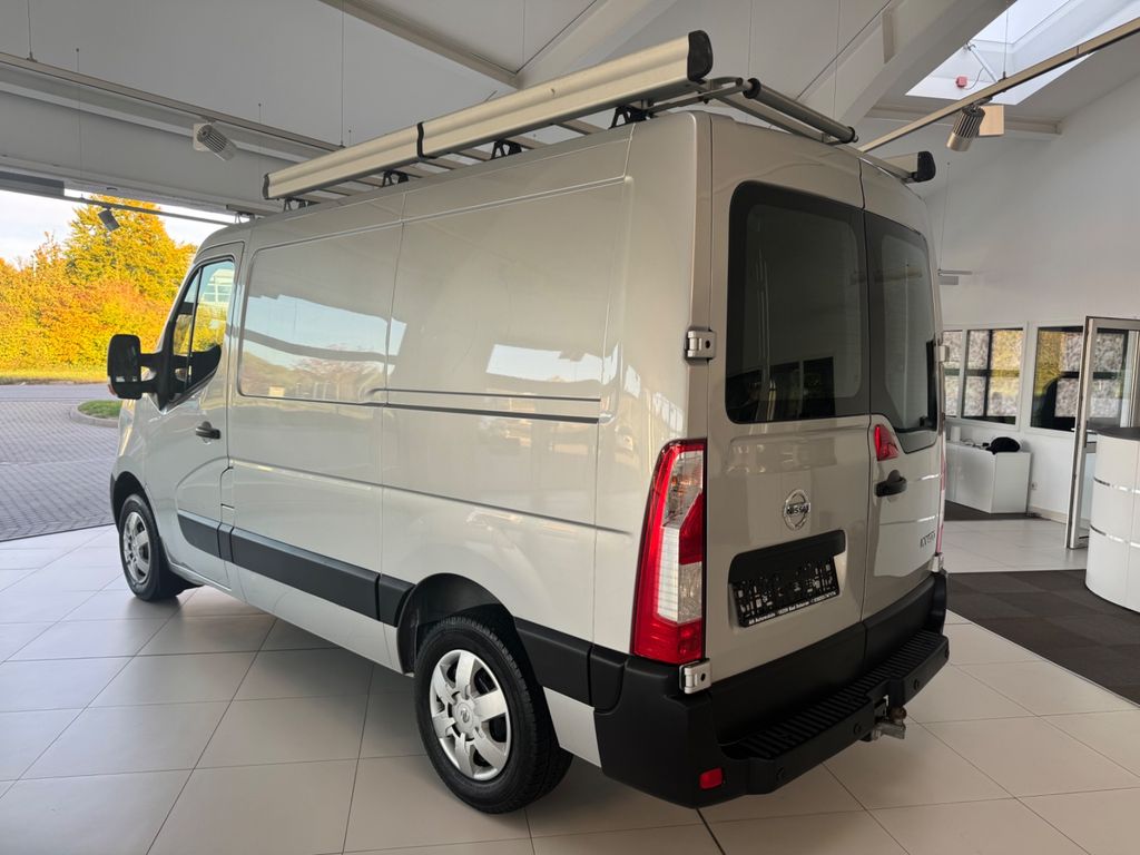 Nissan NV400 2020