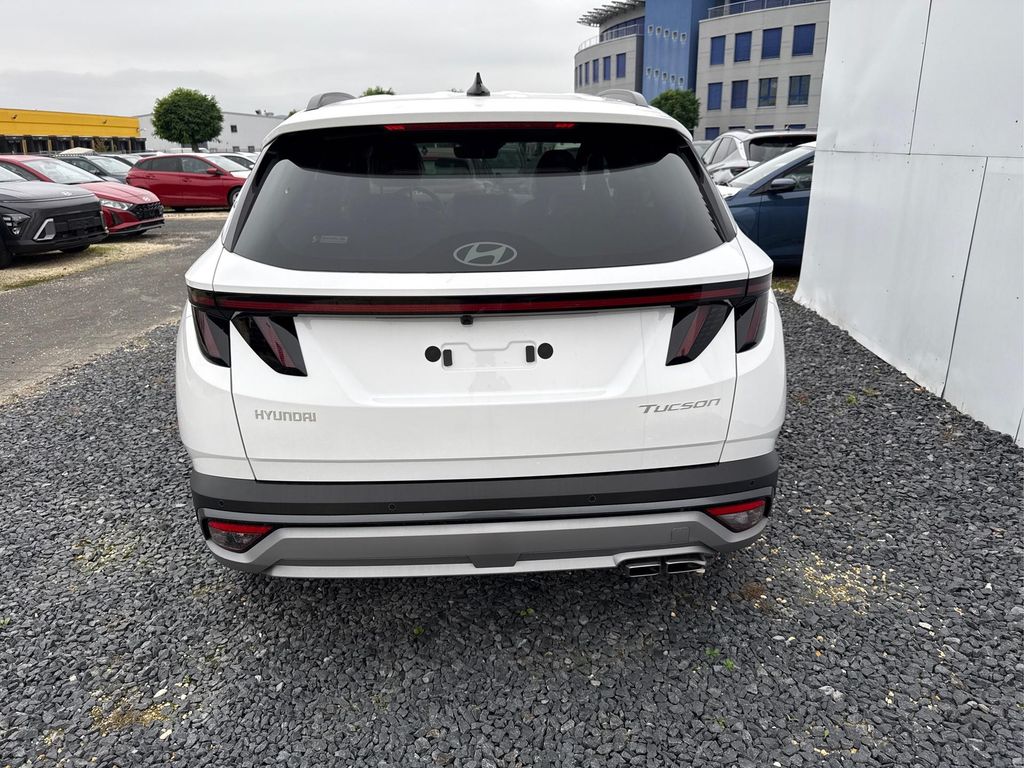 Hyundai TUCSON 2025
