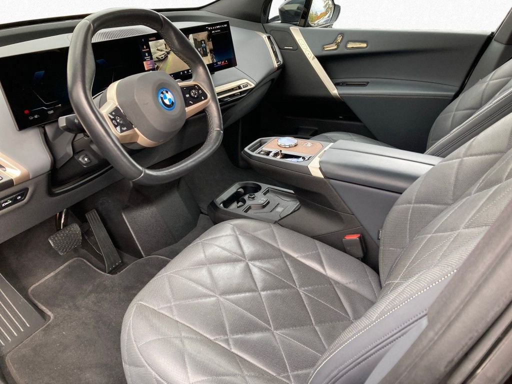 BMW iX 2023