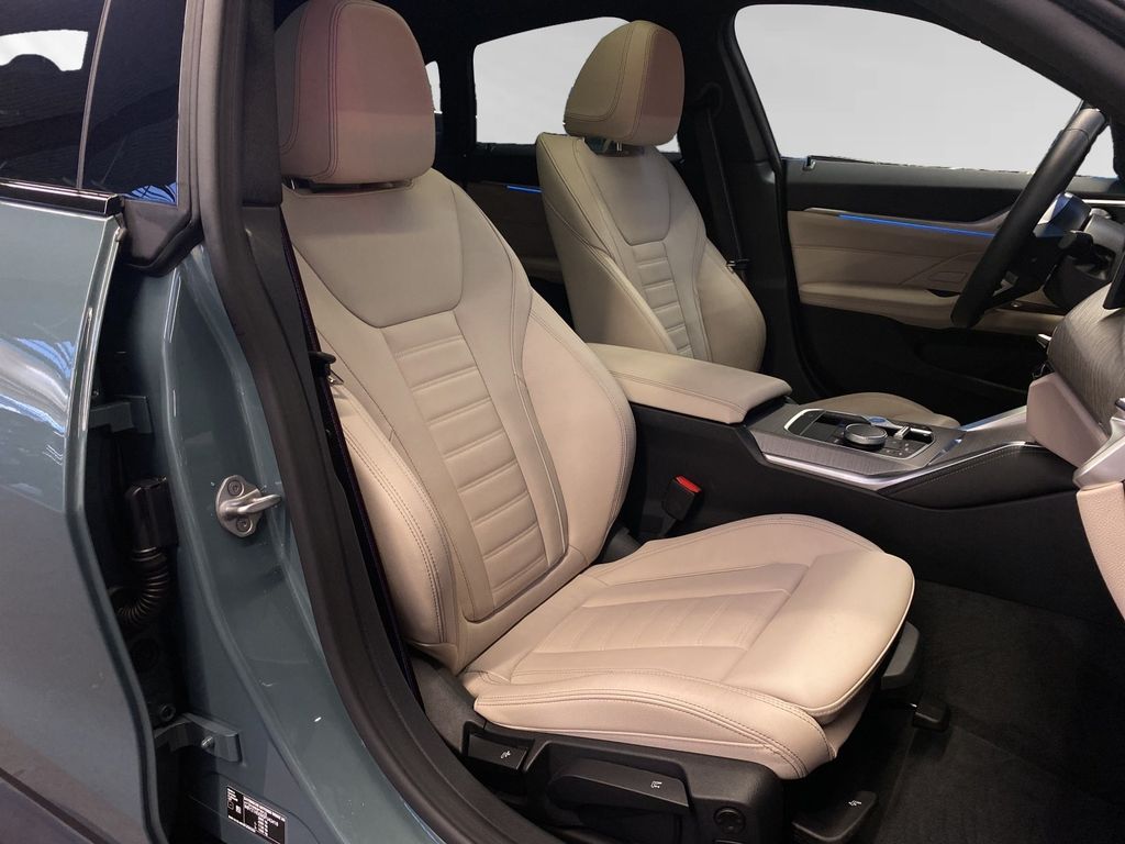 BMW i4 2025