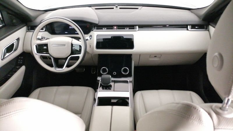 Land Rover Range Rover Velar 2021