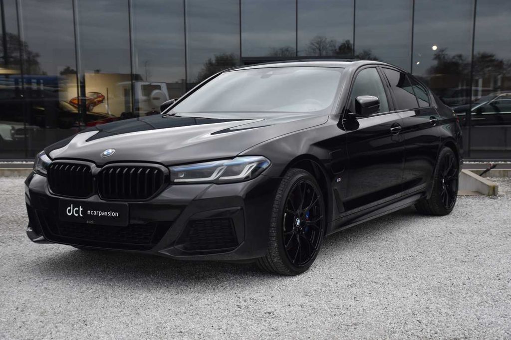BMW 545 2021