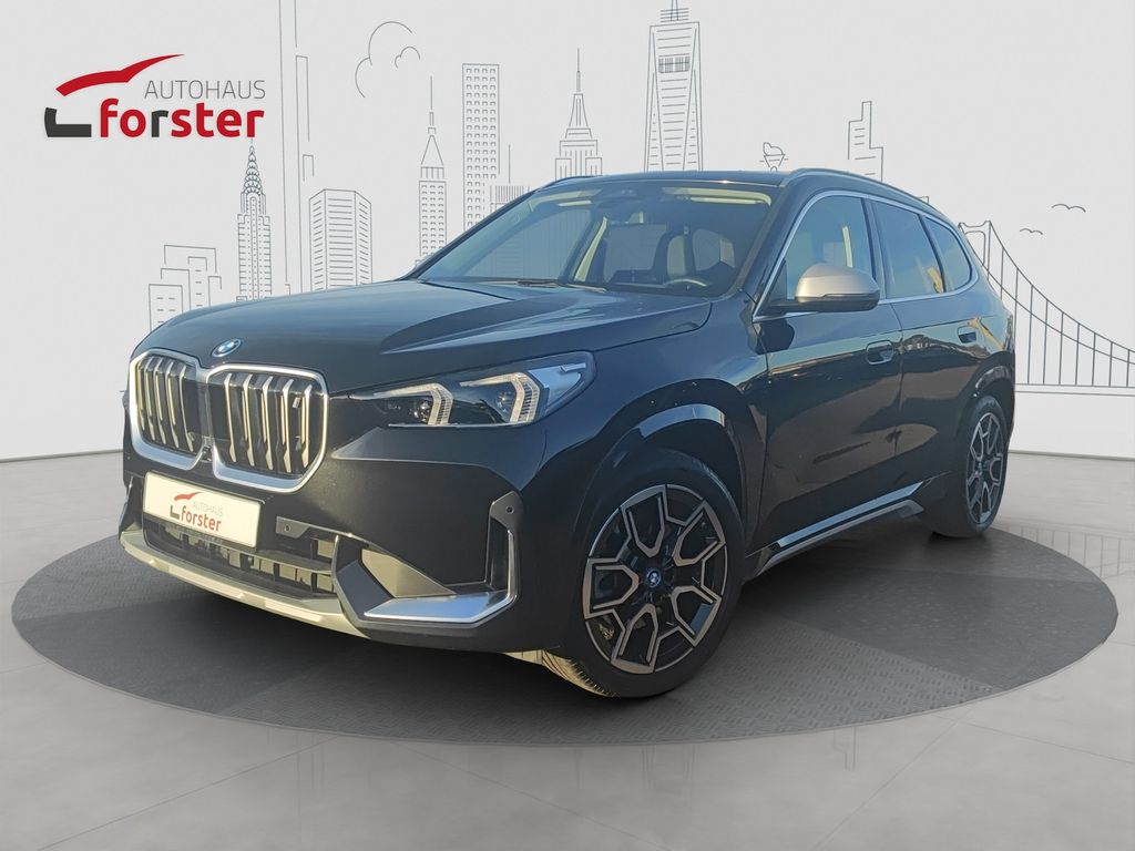 BMW iX1 2023