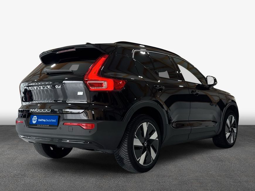 Volvo XC40 2024