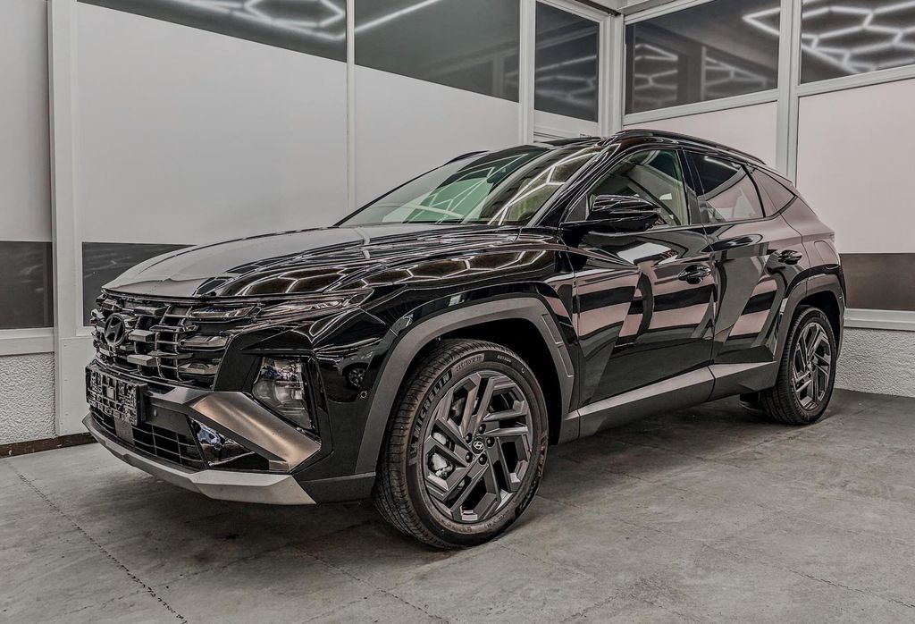 Hyundai TUCSON 2025