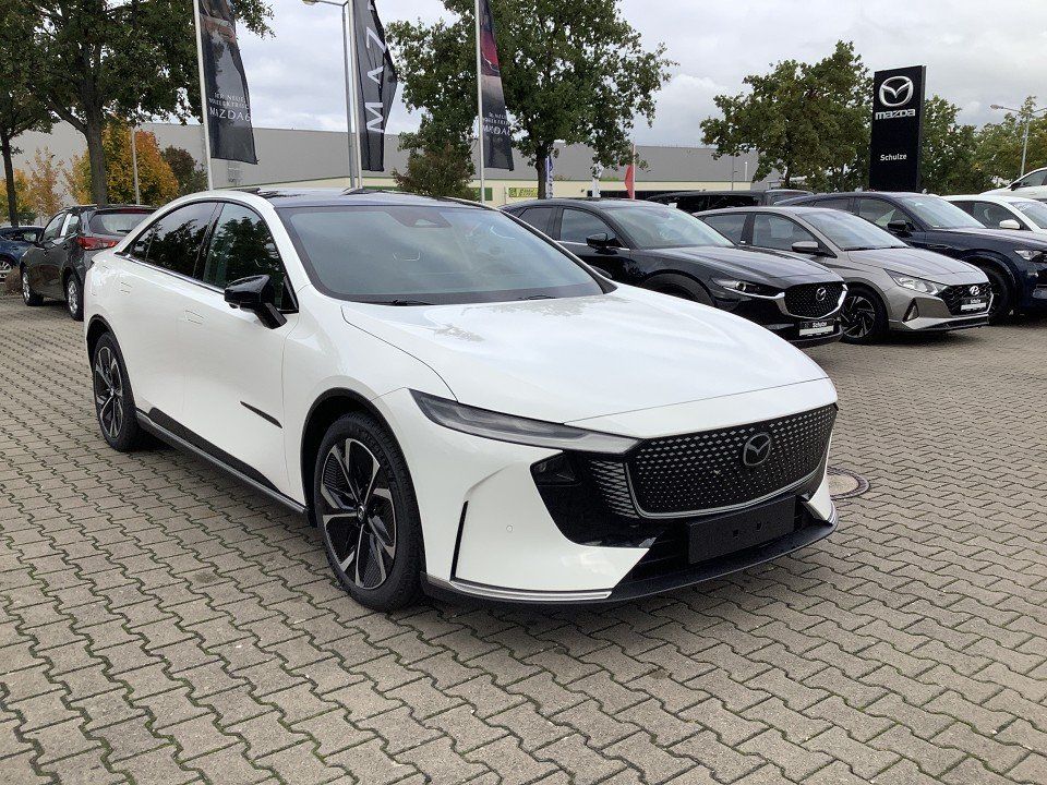Mazda 6e