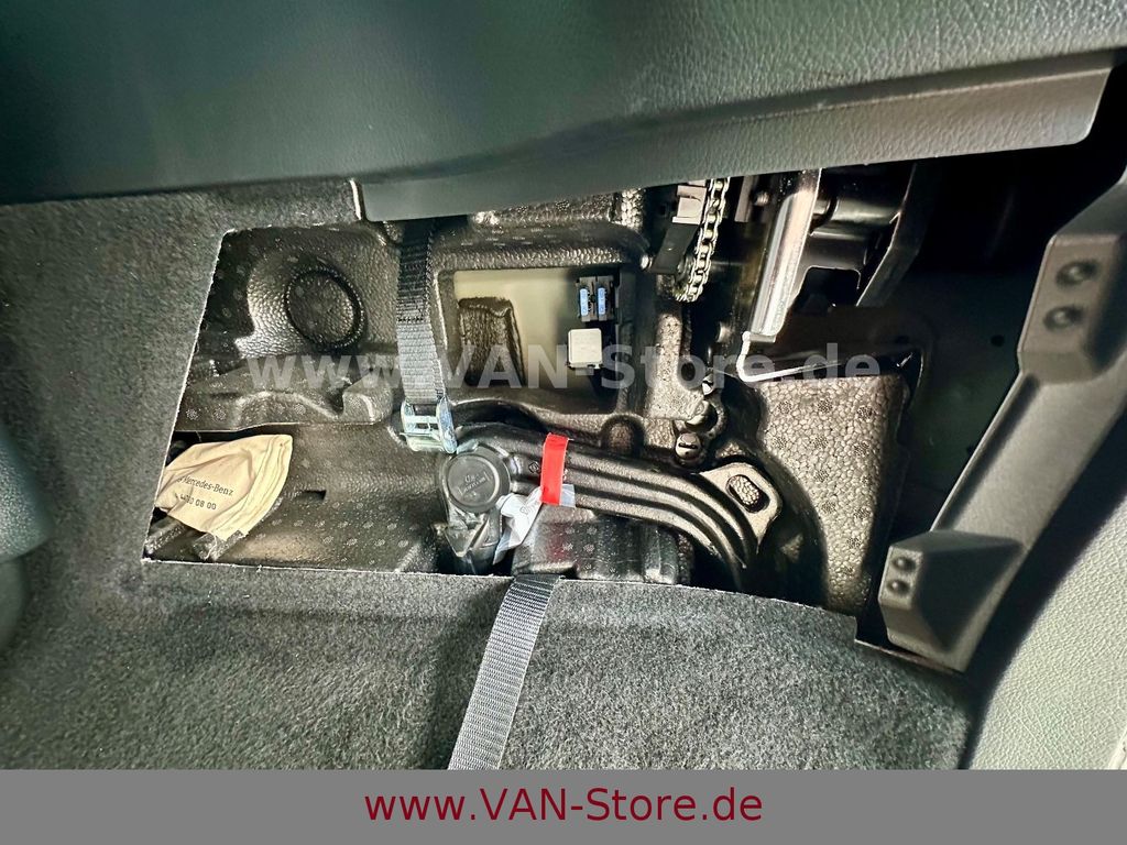 Mercedes-Benz V 250 2022