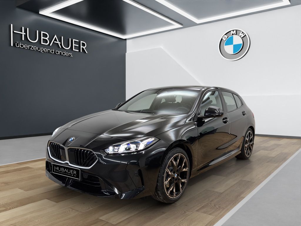 BMW 120 2025