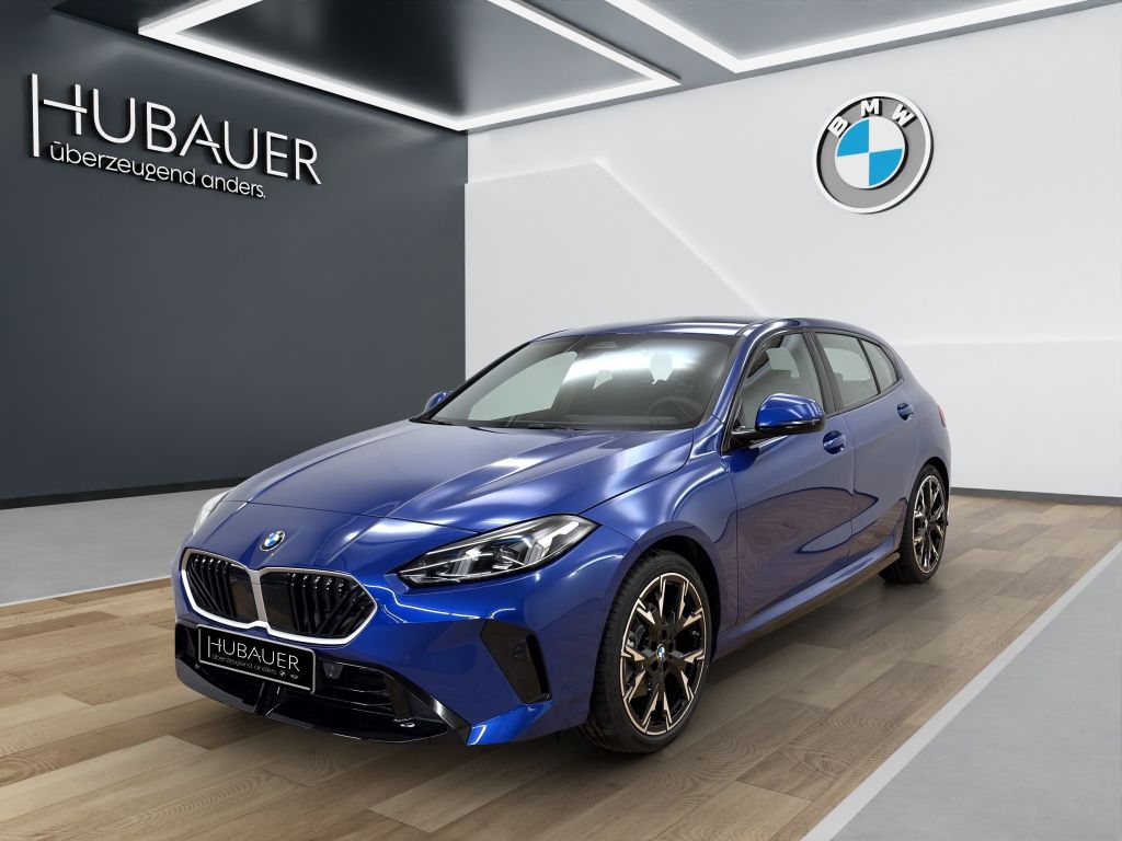 BMW 120 2025