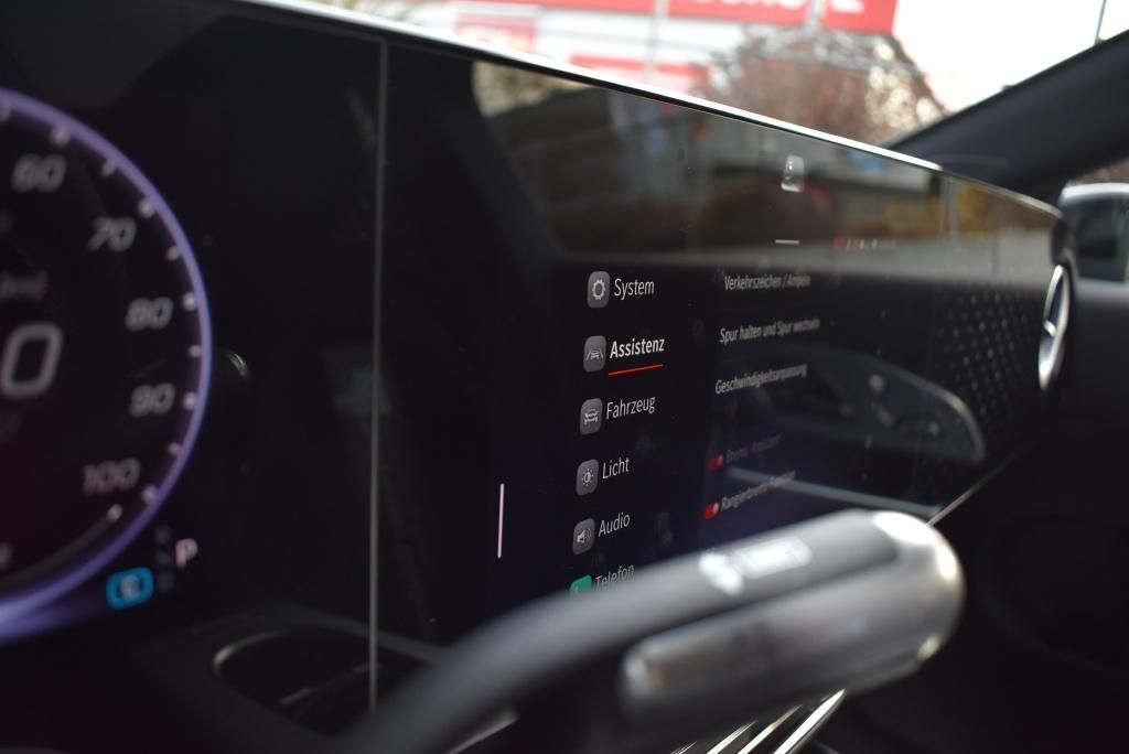 Mercedes-Benz CLA 250 2025