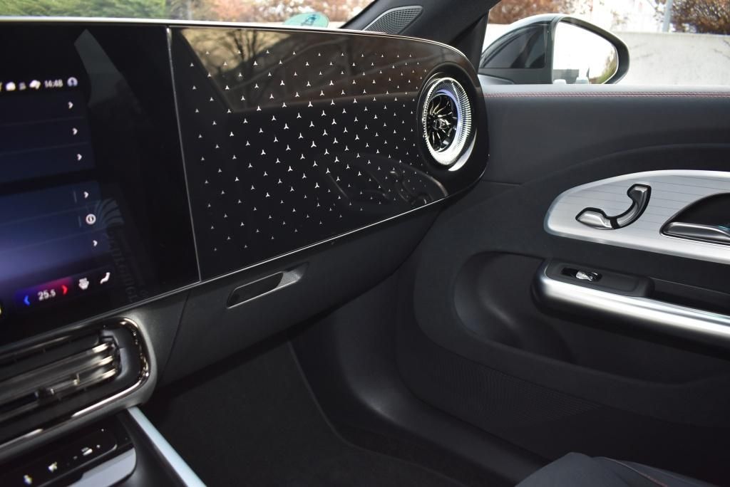 Mercedes-Benz CLA 250 2025