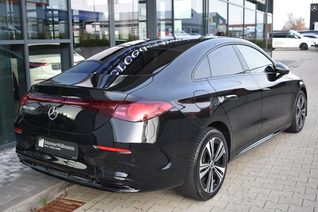Mercedes-Benz CLA 250 2025