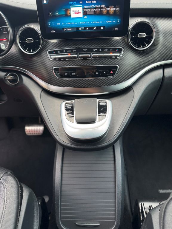Mercedes-Benz V 220 2022
