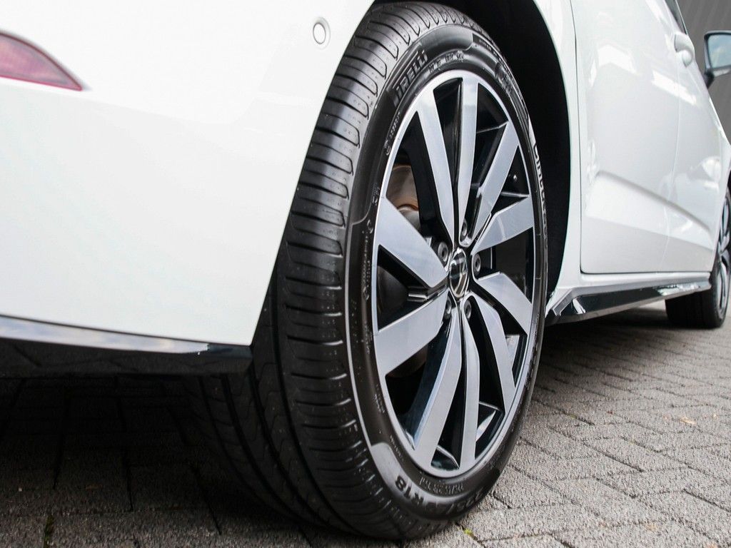 Volkswagen Touran 2025