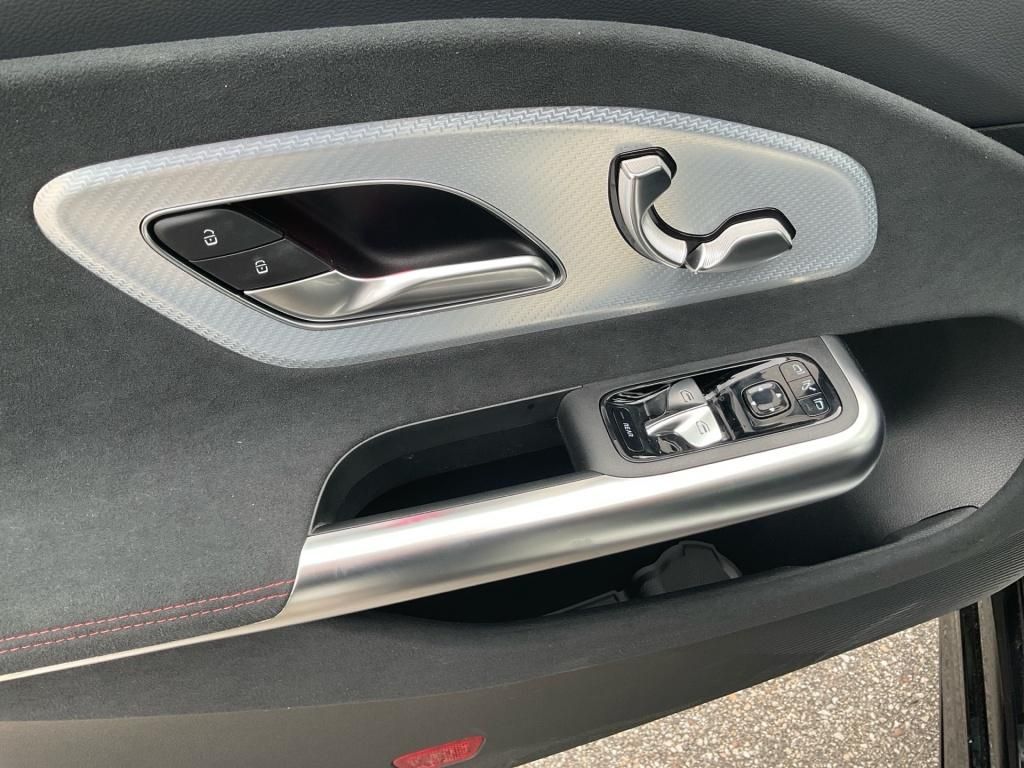 Mercedes-Benz CLA 250 2025