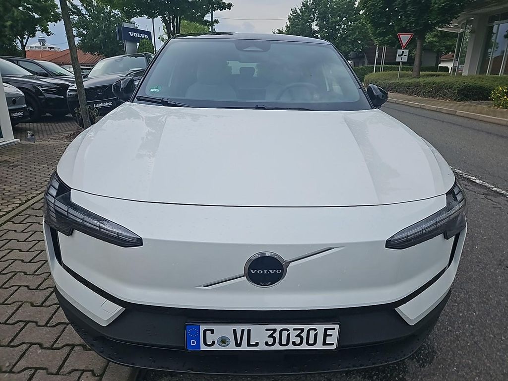 Volvo EX30 2025