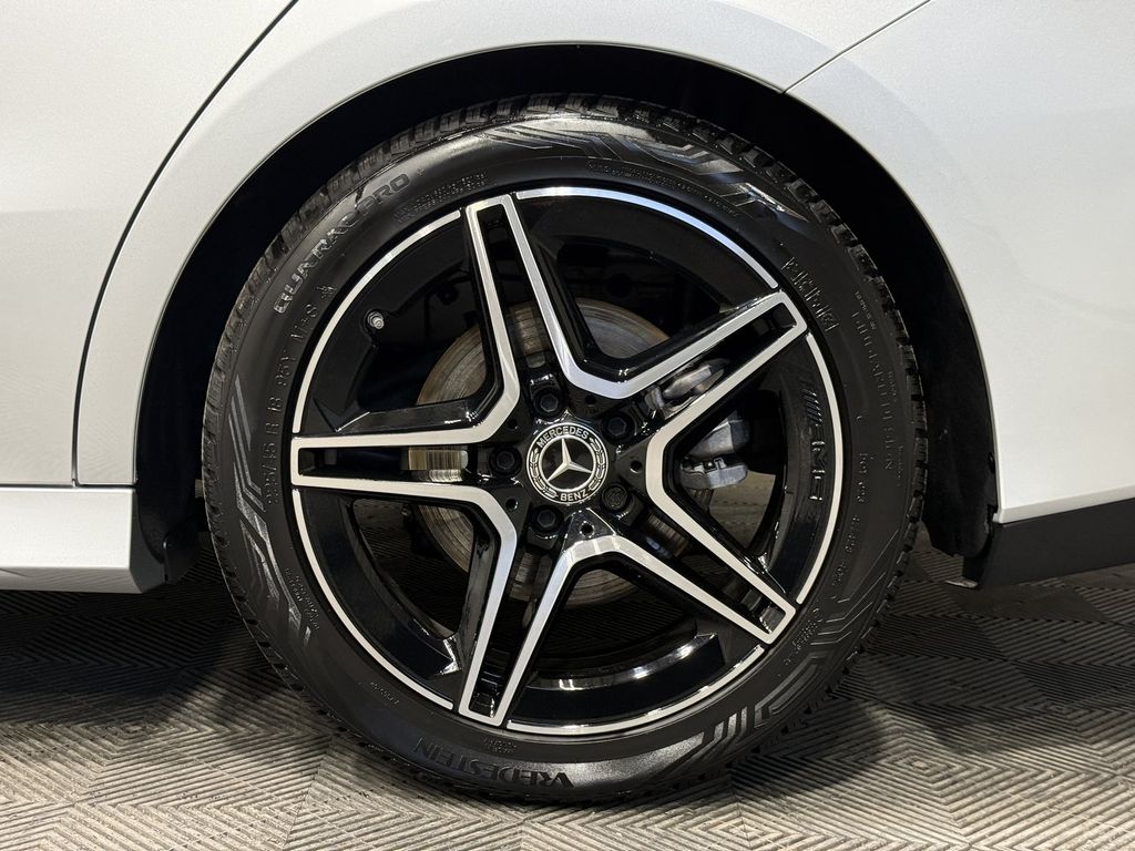 Mercedes-Benz CLA 180 Shooting Brake 2024