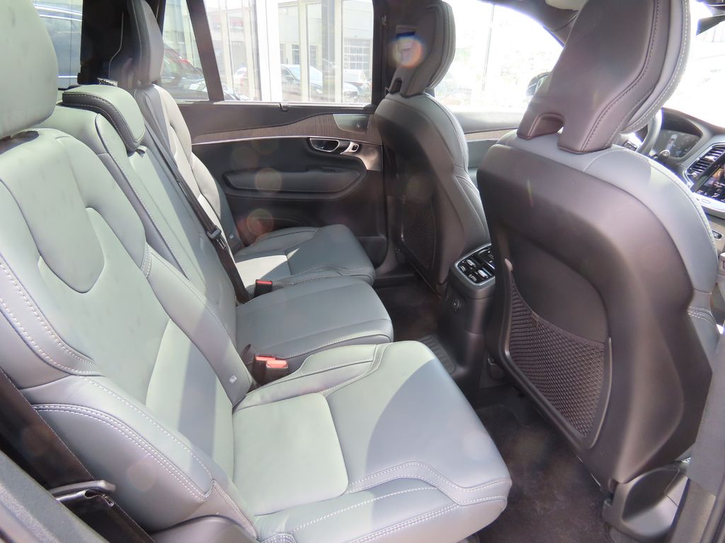 Volvo XC90 2022
