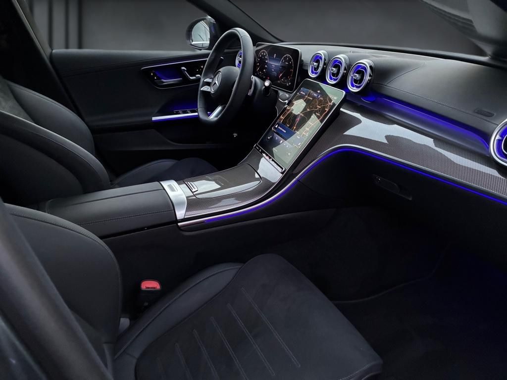 Mercedes-Benz C 300 2025