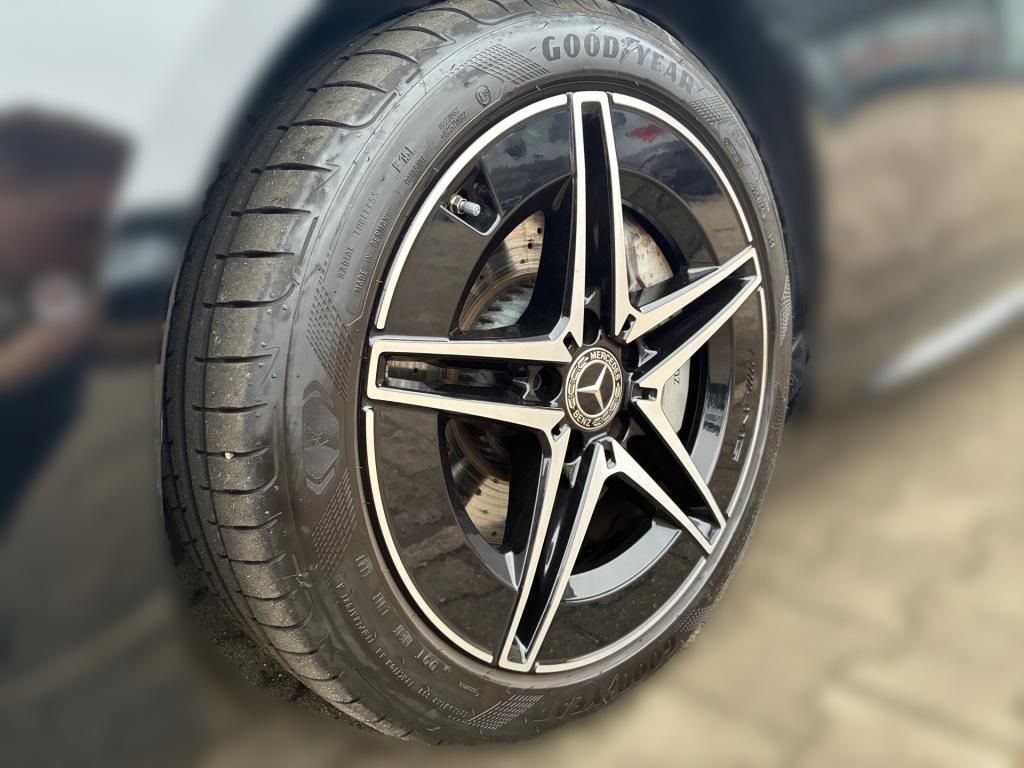 Mercedes-Benz C 200 2024