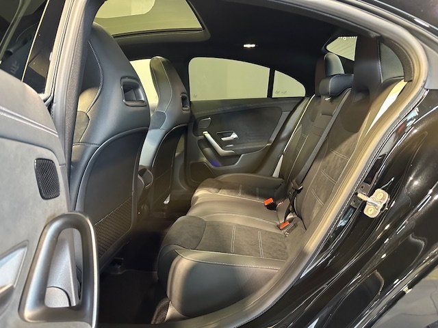 Mercedes-Benz CLA 220 2025