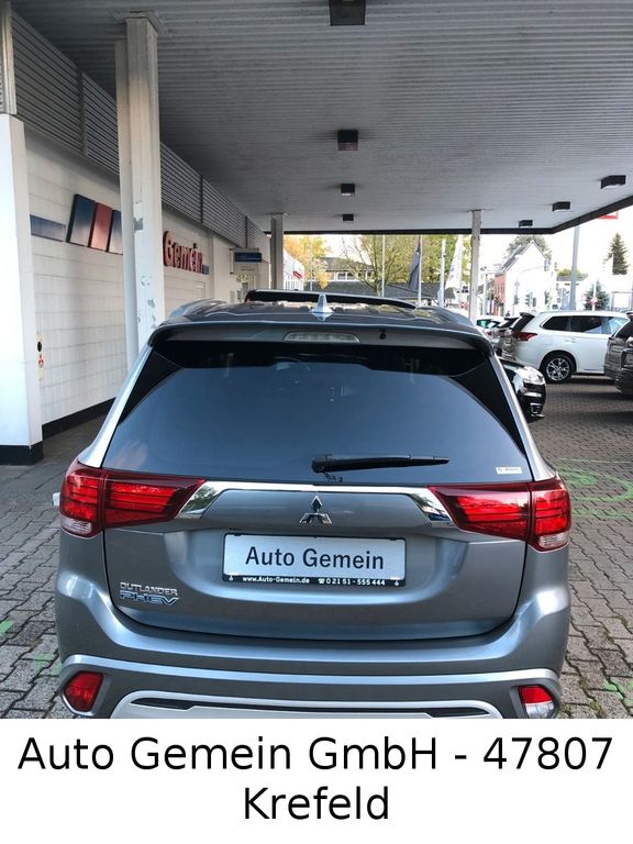 Mitsubishi Plug-in Hybrid Outlander 2019