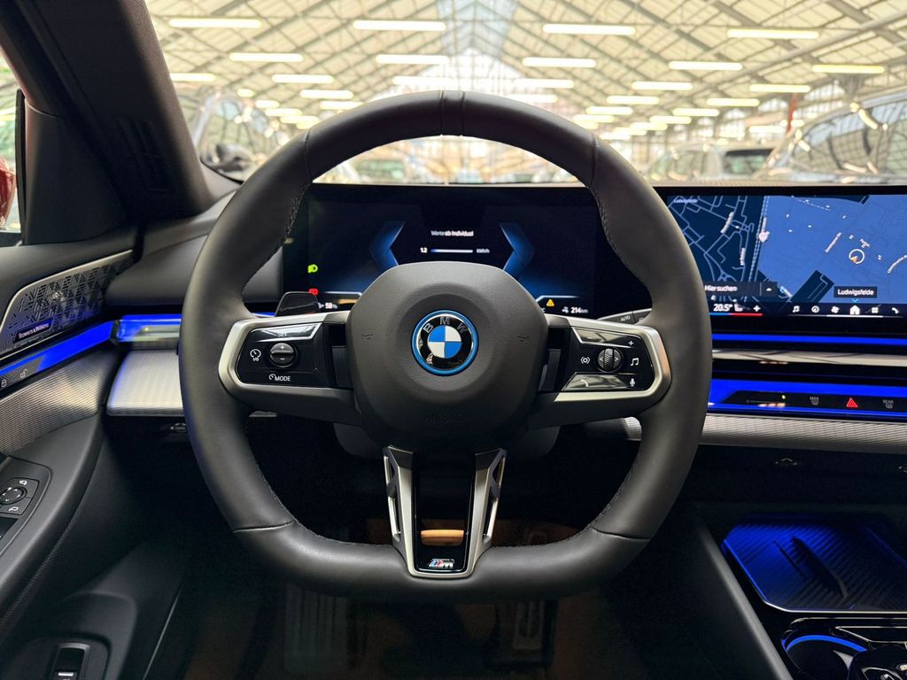 BMW i5 2025
