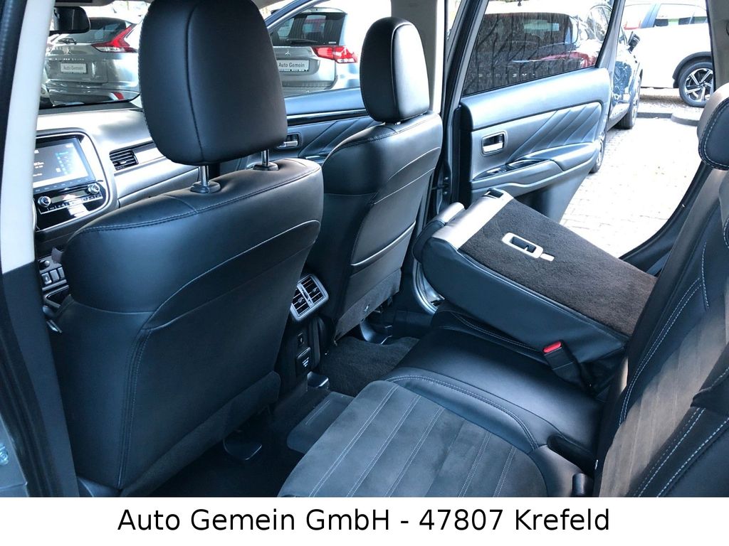 Mitsubishi Plug-in Hybrid Outlander 2019