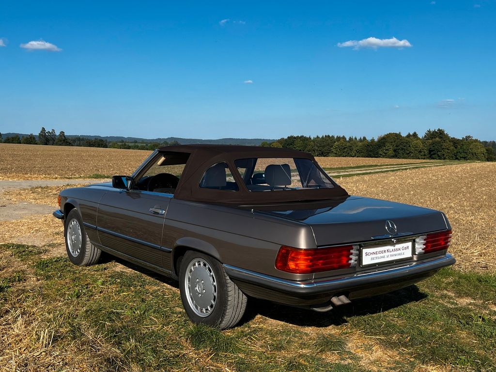 Mercedes-Benz SL 560 1987