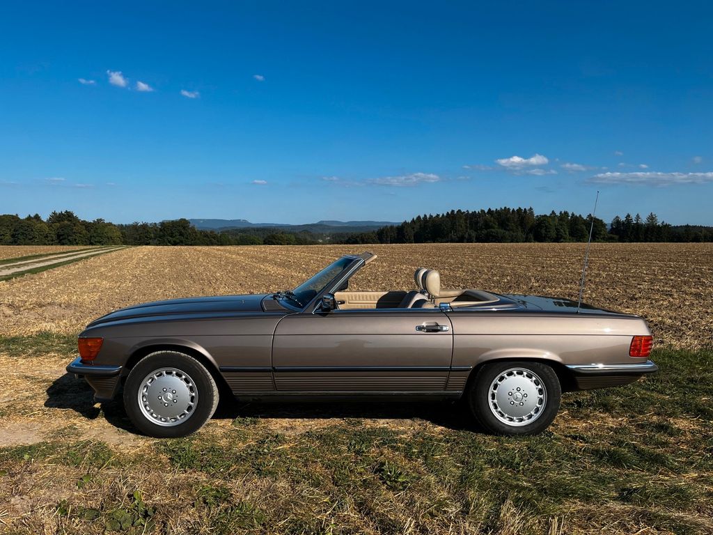 Mercedes-Benz SL 560 1987