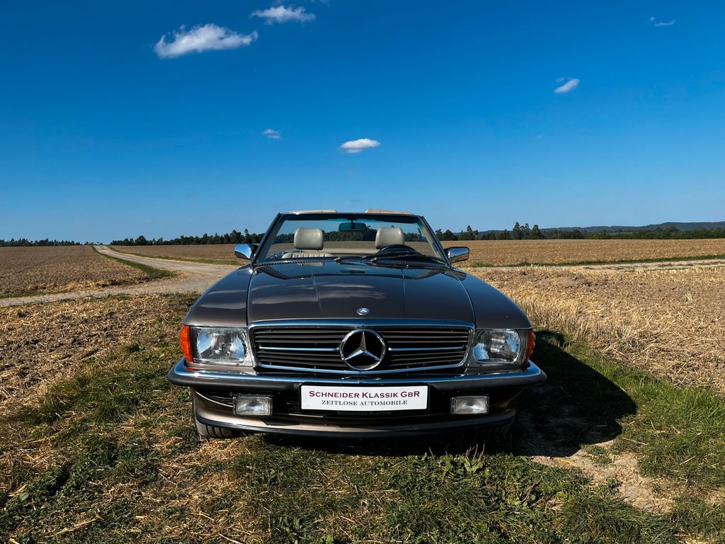 Mercedes-Benz SL 560 1987