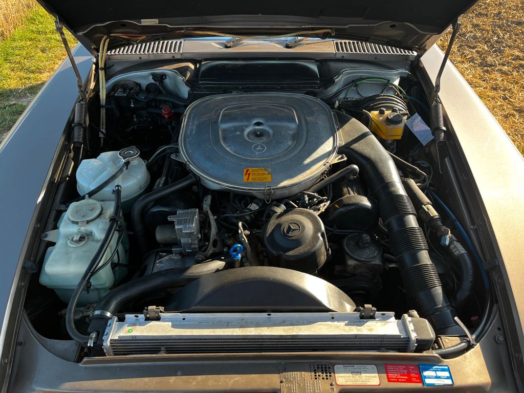 Mercedes-Benz SL 560 1987